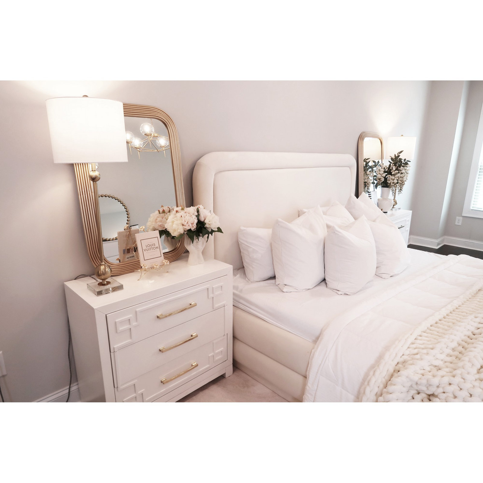Elowen 24" Accent Mirror, Brass