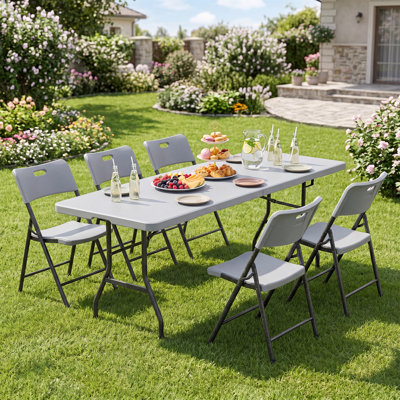 Table pliante en deux avec mécanisme de verrouillage de sécurité en forme de rotin