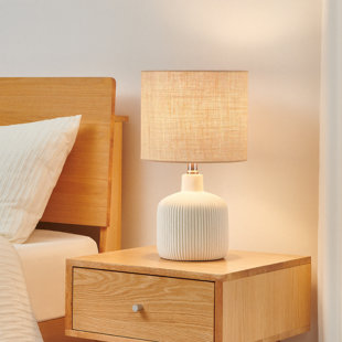 Lampe de table en céramique blanche