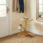 Table de bout ronde avec tablette Pazong, or et plateau en similicuir