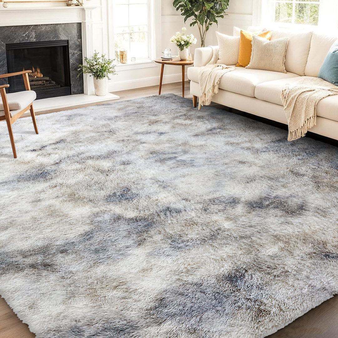 Machine Tufted Shag Area Rug