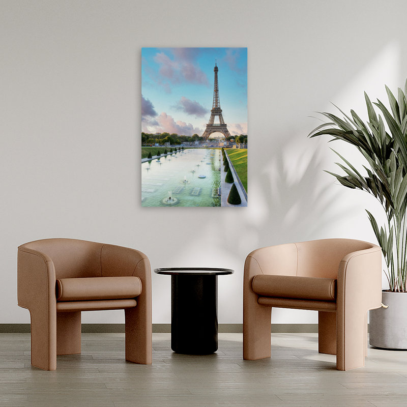 Vue de la Tour Eiffel I - photographie de paysages, Tour Eiffel, France, H 36 po x l 24 po