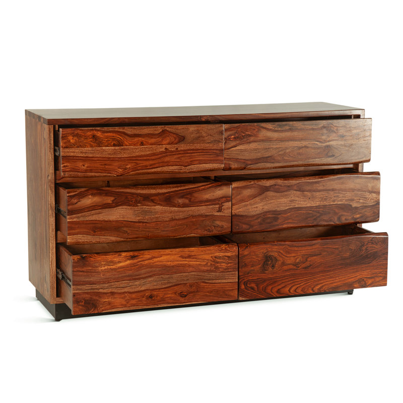 Elliston 62" Dresser In Natural