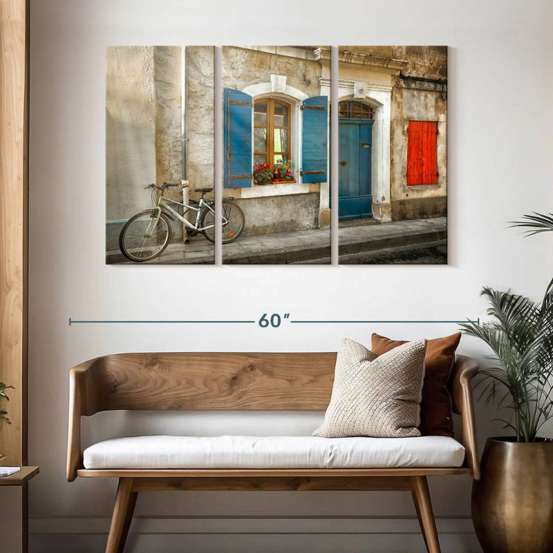 Sireci Arles Bicycle, 32" H x 50" W