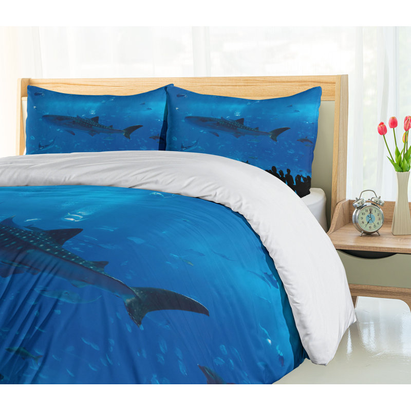 Shark Modern & Contemporary Polyester Duvet Cover, King