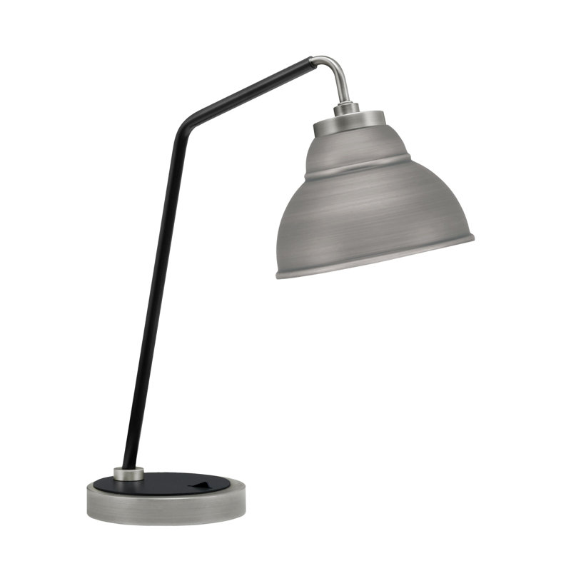 Lampe de bureau Arkins illustrée d'une double abat-jour en métal de 7 po, Graphite / noir mat, Gris