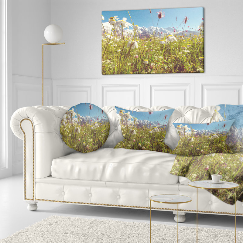 Blooming Mountain Meadow Flowers - Coussin décoratif à imprimé floral, 12 po x 20 po