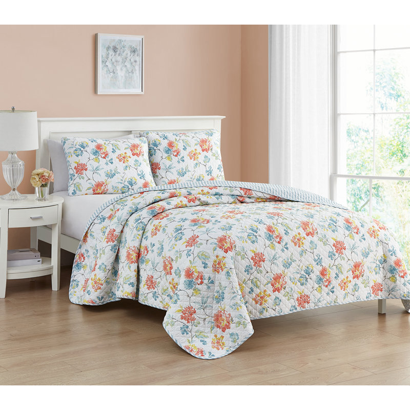 CEDAR COURT Sasha Floral Coral All-Season Reversible Cotton Quilt Set, King Quilt + 2 Pillow Shams