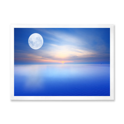 «Beautiful Moon over Blue Sea II», peinture sur toile