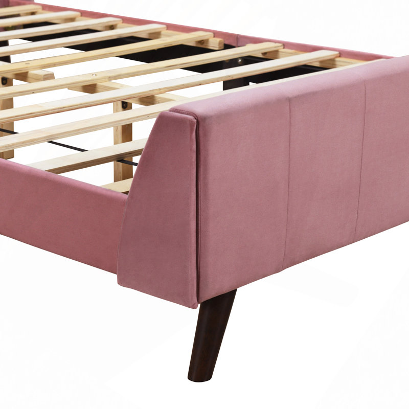 Lit, lit plateforme tapissier, velours