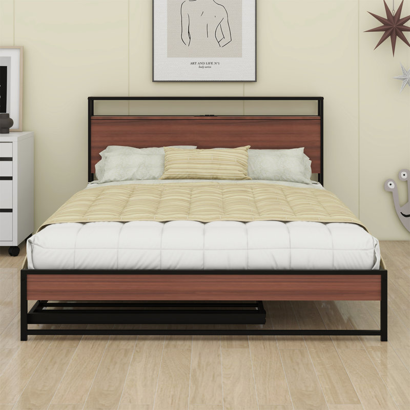 Base de lit plateforme avec couchette, ports USB et support à lattes, Noir / brun, Grand