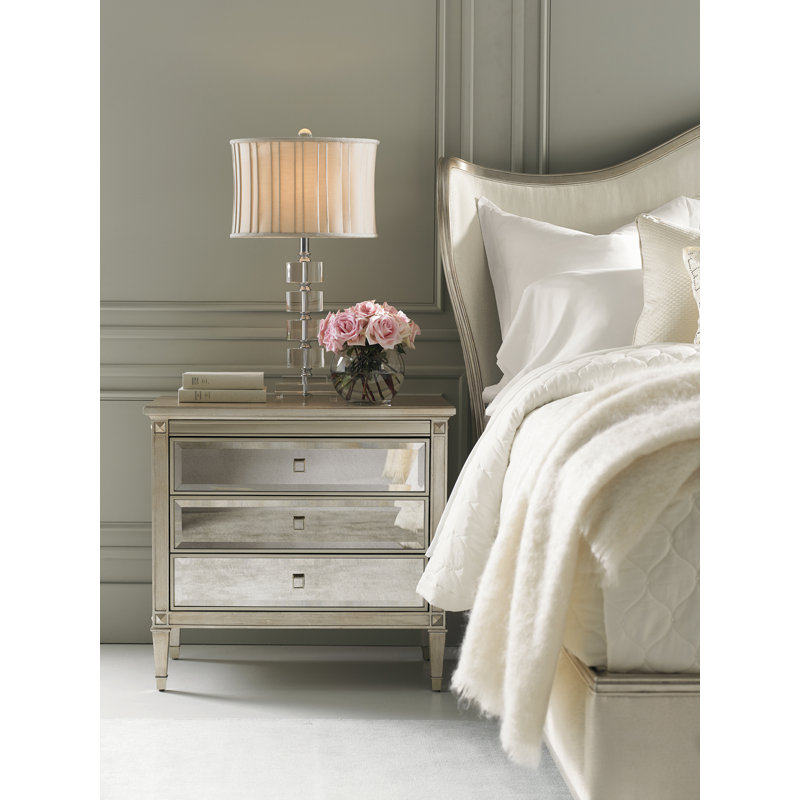 Caracole Classic Upholstered Standard Configurable Bedroom Set