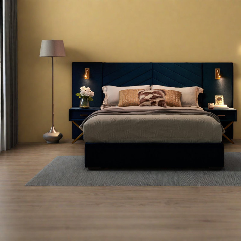 Très grand lit en velours avec structure en bois, à oreilles moderne pour la maison