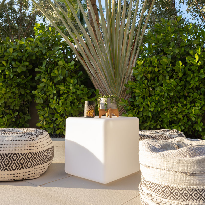 Cube Outdoor Square Side Table, 17" W  x 17" L x 17" H