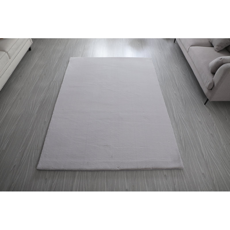 Tapis touffeté gris clair, Rectangle 5 pi x 7 pi