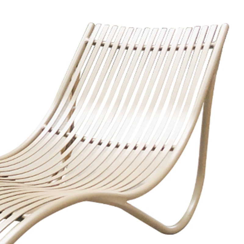 Chaise longue d'extérieur en aluminium