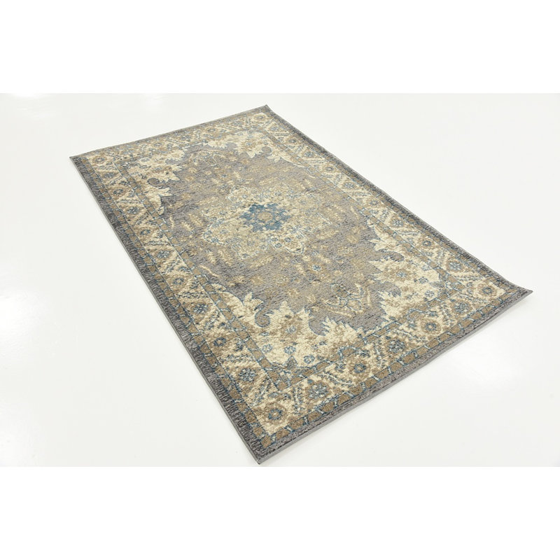 Gwendolyn Floral Indoor Rug, Rectangle 3'3" x 5'3" - 2