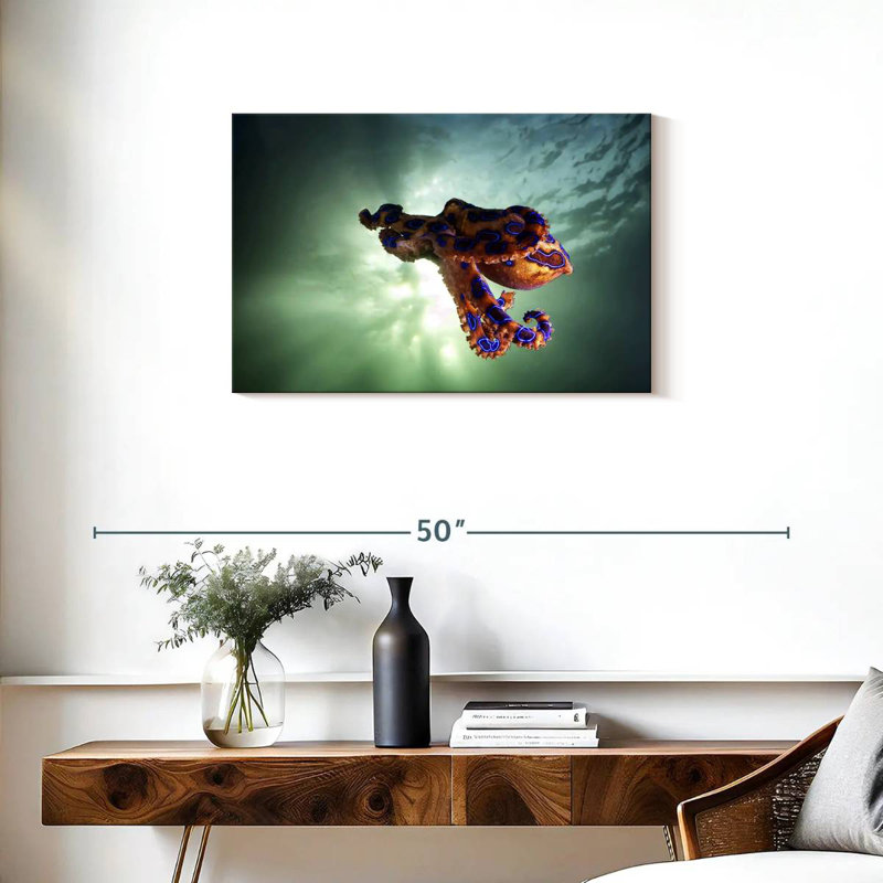 Brampt Underwater Blue Ringed Octopus, 20" H x 30" W