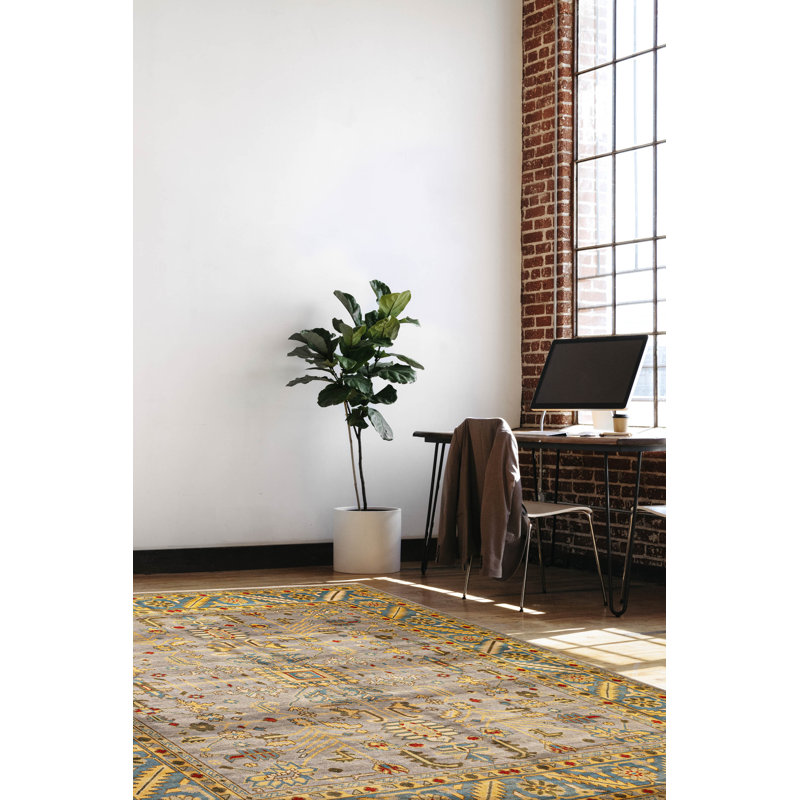 Tapis gris Serapi Heritage 9 pi 11 po x 11 pi 11 po
