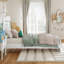 Lit plateforme en bois massif avec pied de lit assorti Aritra-1037596926-1037596923