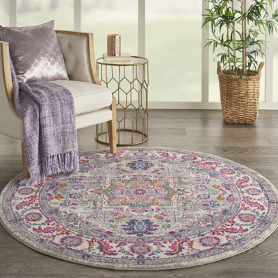 Tapis gris tissé à la machine