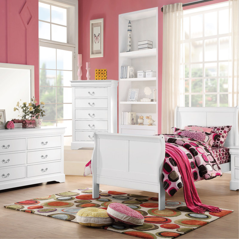 Lit simple blanc avec option de rangement - bois massif et pour une utilisation pratique dans une chambre intemporelle