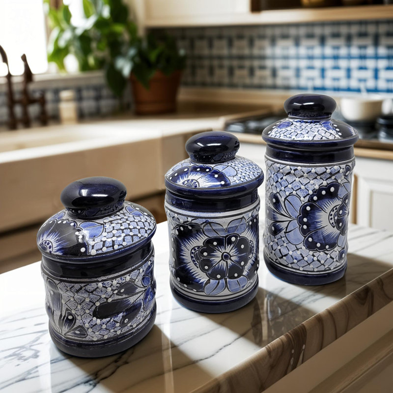 Cocina Bonita Round Canister Set in Blue