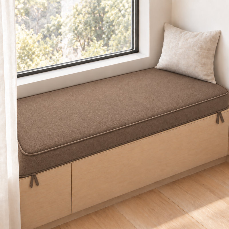 Coussin de banc sur mesure de 7,6 cm de hauteur, pour intérieur et extérieur, avec double passepoil et 2 attaches.