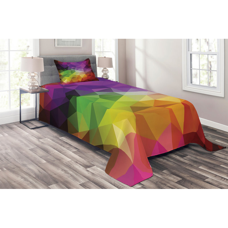 Polyester Geometric Shapes Coverlet, Twin Bedspread + 1 Sham