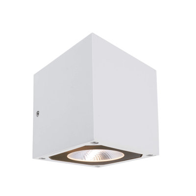 Cubodo Integrated LED Outdoor Flush Mount