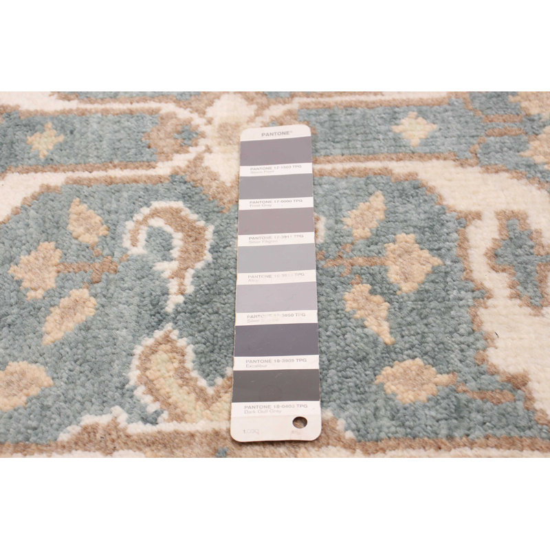 Tapis de couloir gris nouvel âge en laine foncé 2 pi 8 po x 7 pi 11 po Mahowny