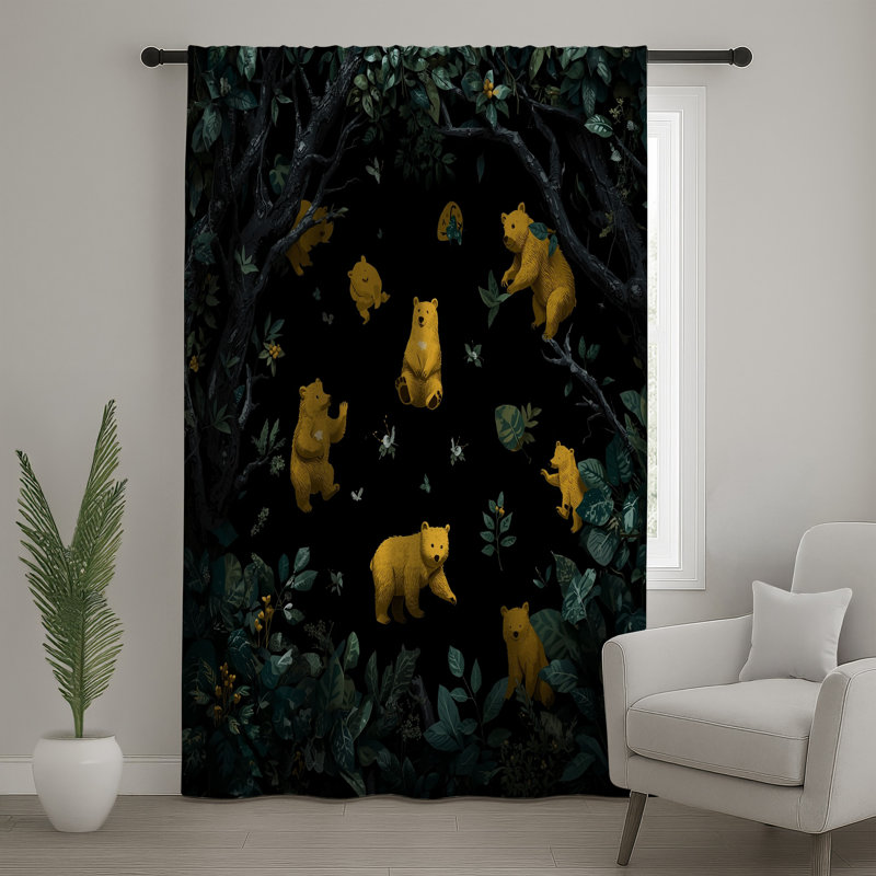 Rideaux et rideaux occultant jaune Bears In Forest, 50" x 80" - 1 Panel, Sheer