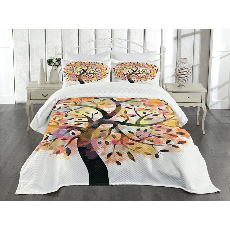 White Quilted Queen Bedspread Set with Tree Design