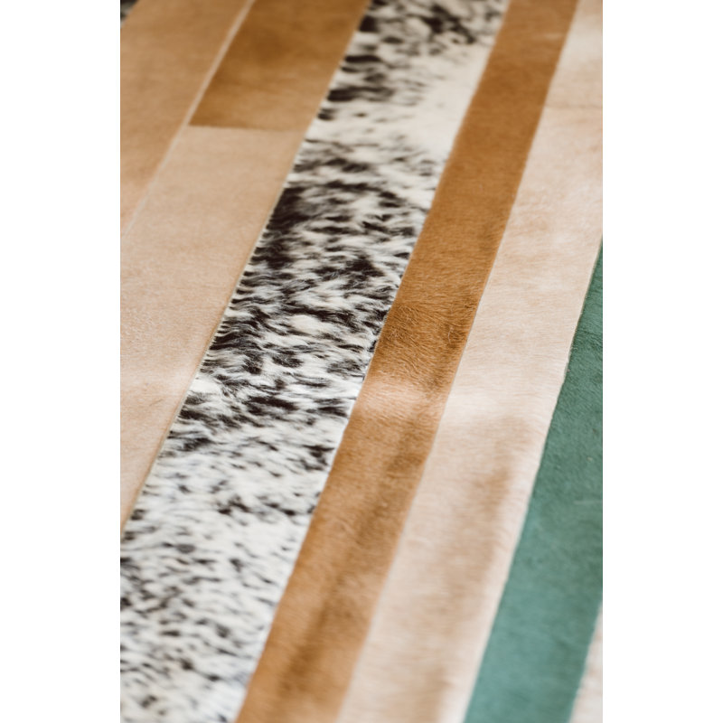 Geometric Area Rug in Beige