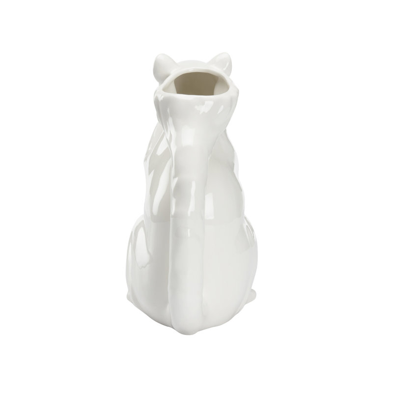 Squirrel Pitcher