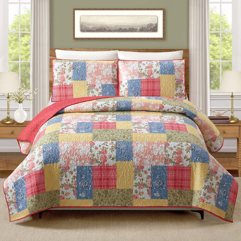 Ensemble de courtepointe Farmhouse Florals, Full/Queen Quilt + 2 Standard Shams