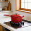 Batterie de cuisine en fonte émaillée, casseroles et poêles antiadhésives 4 pièces avec couvercles, cocotte pour la cuisson, le saut et la cuisson lente, allant au four jusqu'à 500 ° F pour toutes les surfaces de cuisson