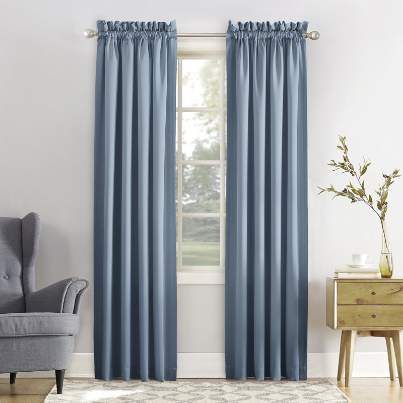Panneau de rideau obscurcissant en polyester Millen, l 54 po x L 63 po, Bleu rétro