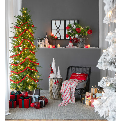 S/3 6' Red Pom Pom Garland