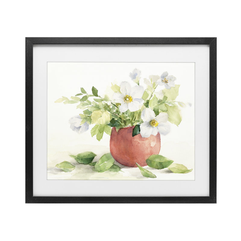 Anémones blanches dans un vase de cuivre, reproduction encadrée sous verre, design par Lanie Loreth, H 13 po x l 16 po