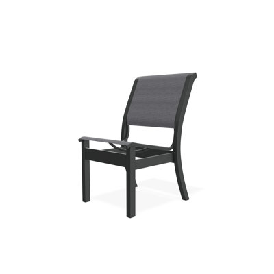 Chaise d'appoint empilable en polymère de qualité marine Leeward Sling