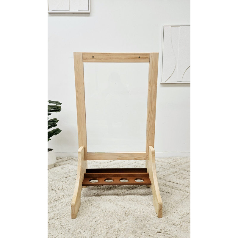Chevalet en plexiglas pour tout-petits