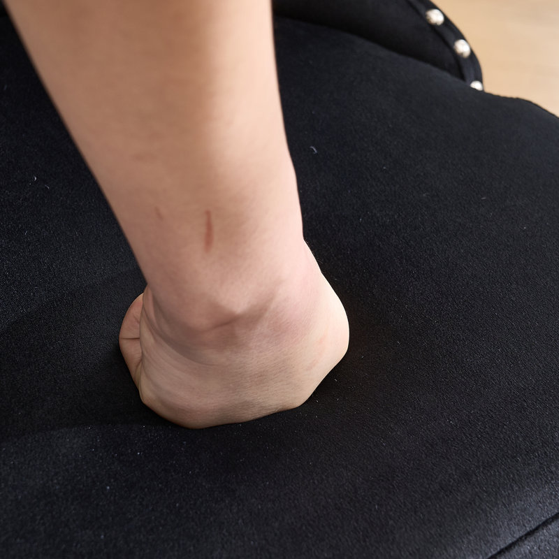 Tabouret de comptoir pivotant à hauteur réglable avec structure en métal, Argent argent, Noir
