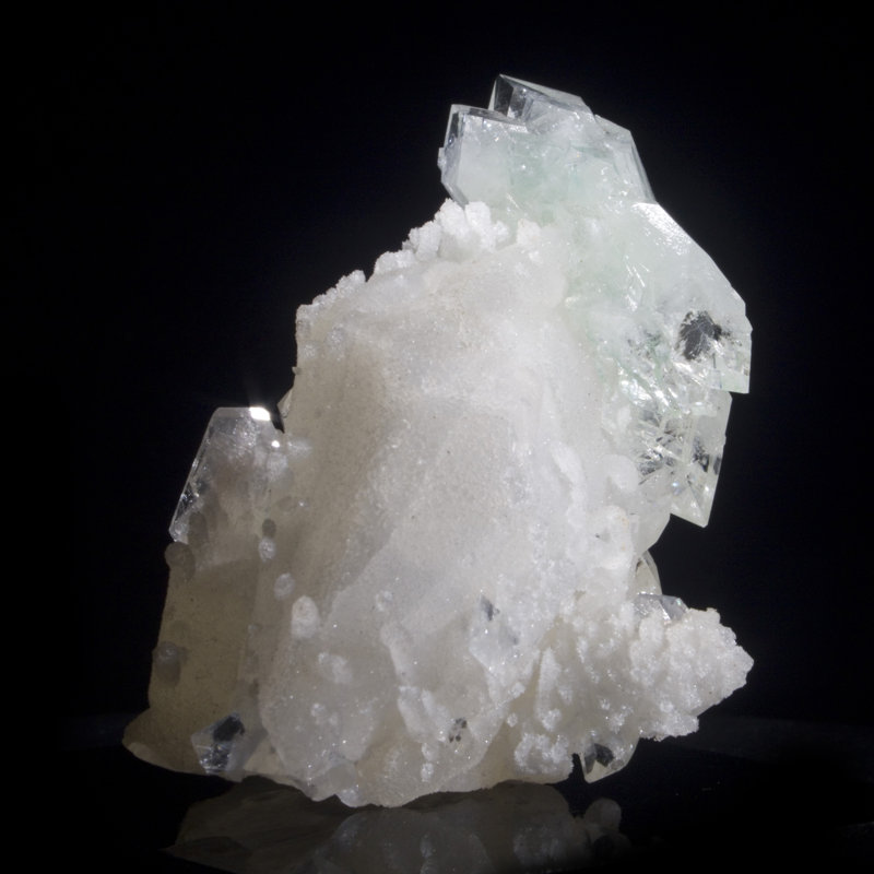 Green Apophyllite on Chalcedony on Calcite with Stilbite
