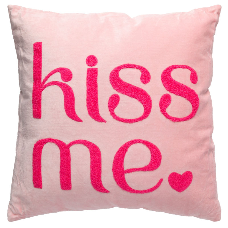 VELVET PILLOW SQUARE  KISS ME