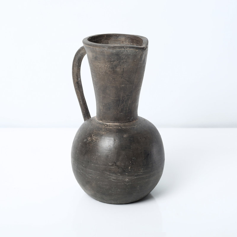 Cherrice Clay Table Vase