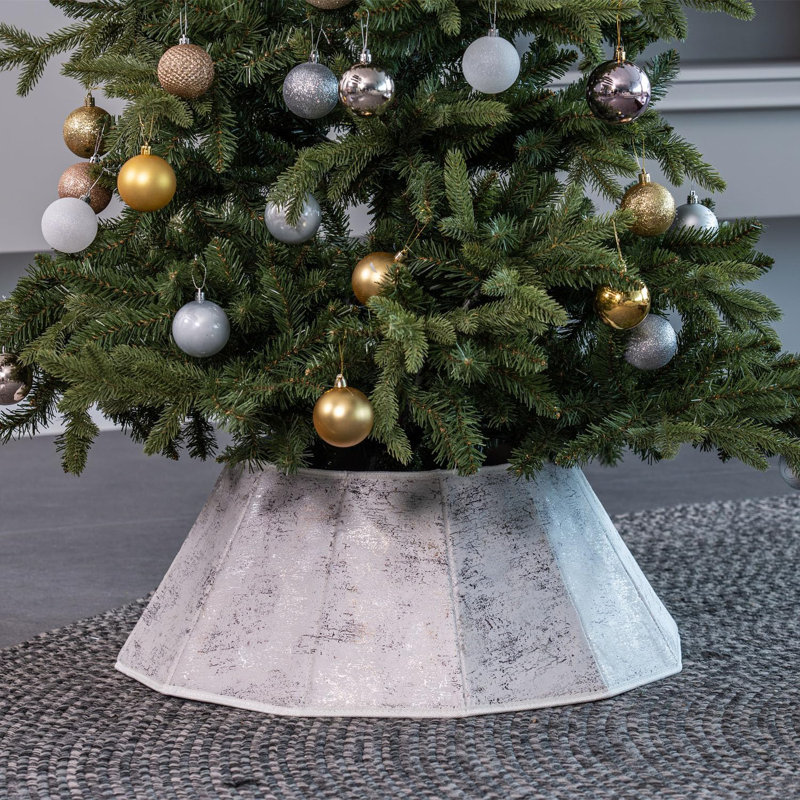 Rezana Fabric Tree Skirt