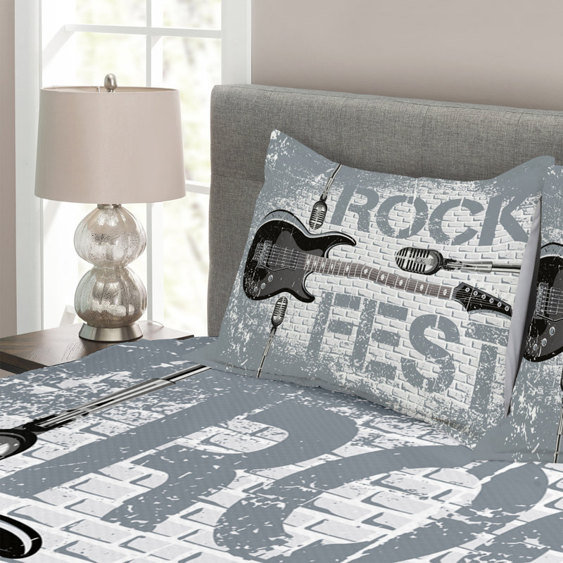 Fuqua No Pattern Bedspread with Pillow Shams, 220 x 264 cm