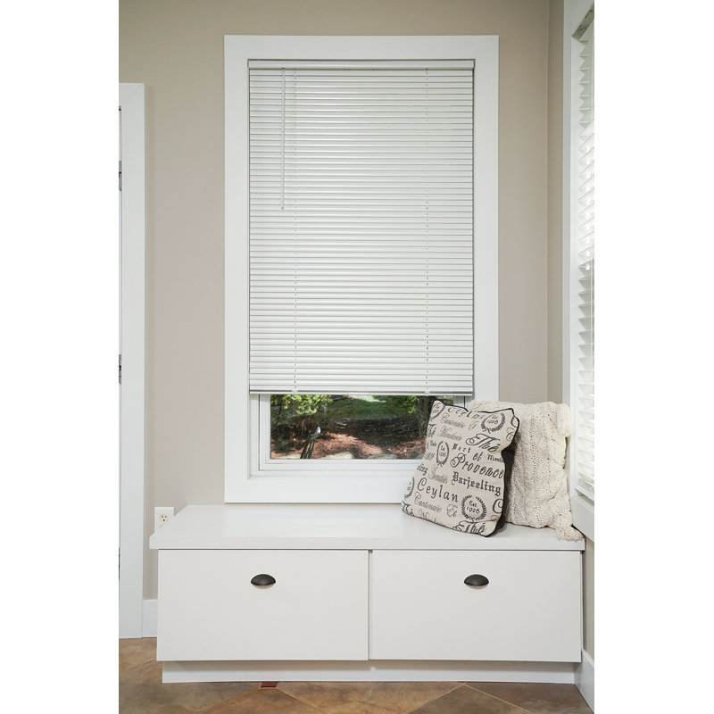 Symple Stuff Blackout 1-inch Aluminum Horizontal/Venetian Blinds, 23"W x 60"L