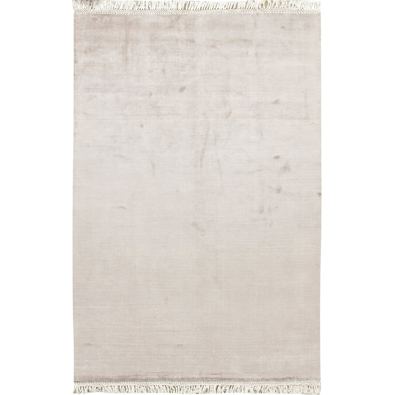 Simplicity Chic Solid Area Rug in Beige, Rectangle 6'9" x 10'2"